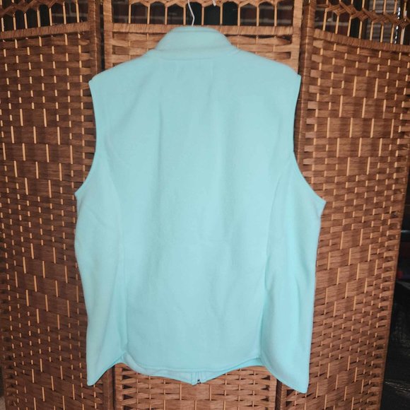 Amazon Essentials Womens Polar Soft Fleece Vest - Size 1X - NWT - Picture 6 of 7